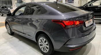 SOLARIS 1,6 A/T GL, 1.6 - 6MT, Active Plus